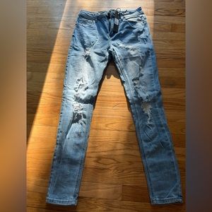 Medium wash skinny jeans